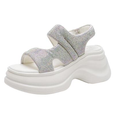 哈森休闲凉鞋夏款银色一字带厚底显高时尚百搭女鞋HWM250133