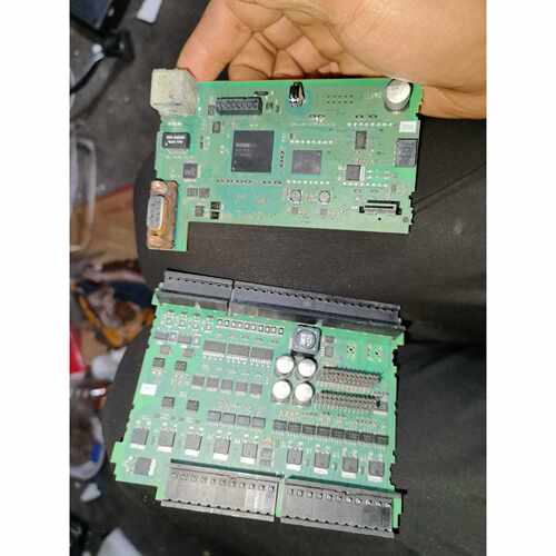 溢价-PLC ，CPU ST40。6ES7 288-1ST4