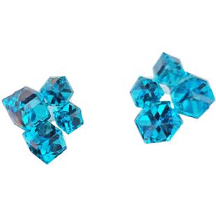 旖旎冰萃蓝~立体方糖水晶耳钉女2026新款轻奢高级感耳环小众耳饰