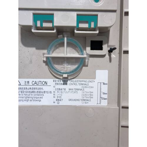 〔议价-可维修〕安川GA700变频器上壳，型号CIPR-GA70B4012A