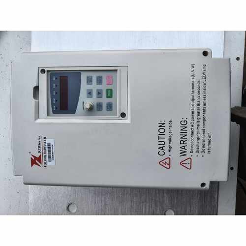 议价富凌变频器DZB280B011.0L4DK维修