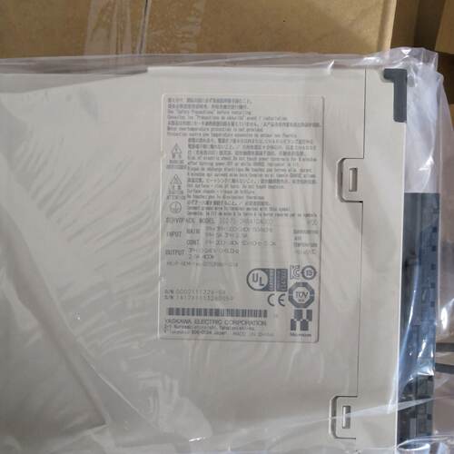 议价SGD7S-2R8A10A002 安川伺服驱动器 现货供应