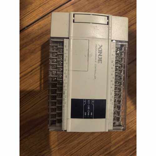 询价信捷 XC1-24R-E，，成色如图正常使用，苏州自