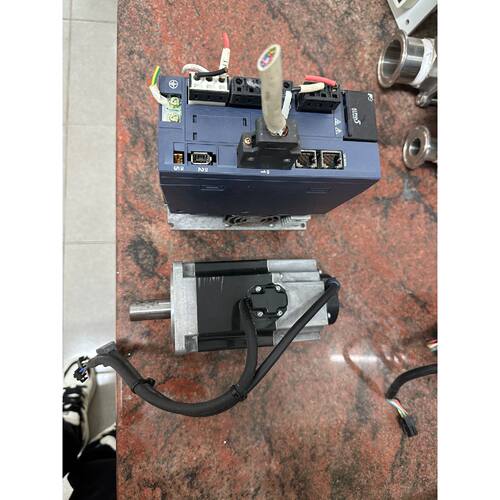 可维修议价  富士伺服驱动型号RYH751F5VV2电机型号GYB751D5RC2B