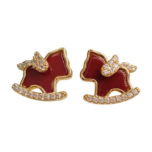 《小红马》新年红色秋冬本命年木马耳夹耳饰气质爆闪可爱耳钉耳环