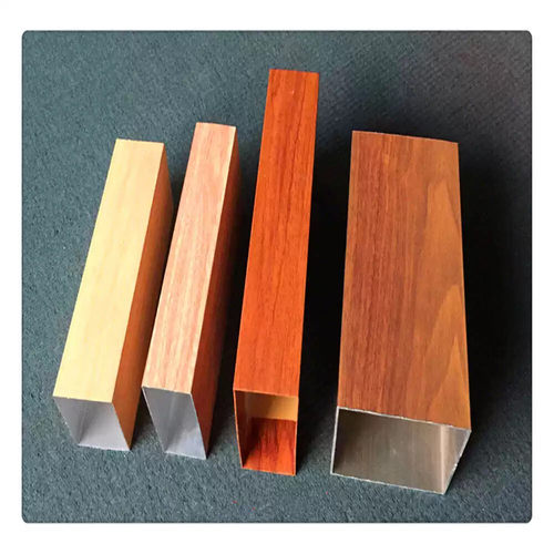 专业生产木纹烤漆80*40mm 100*40mm 铝合金木纹铝方管 水转印方管
