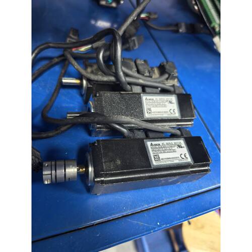 在线议价台达伺服电机ECM-A3L-CY0401SS1，成色漂亮，需