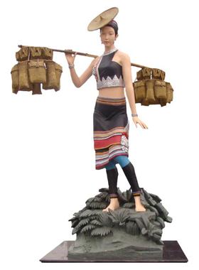 园林景区广场装饰少数民族玻璃钢