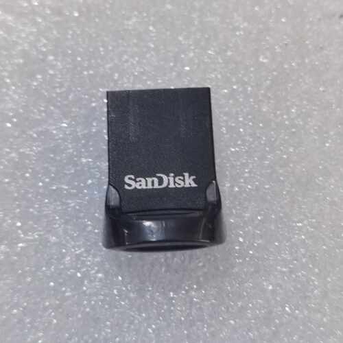 下单前咨询闪迪CZ430 16G U盘，USB3.0接口，迷你小巧，车