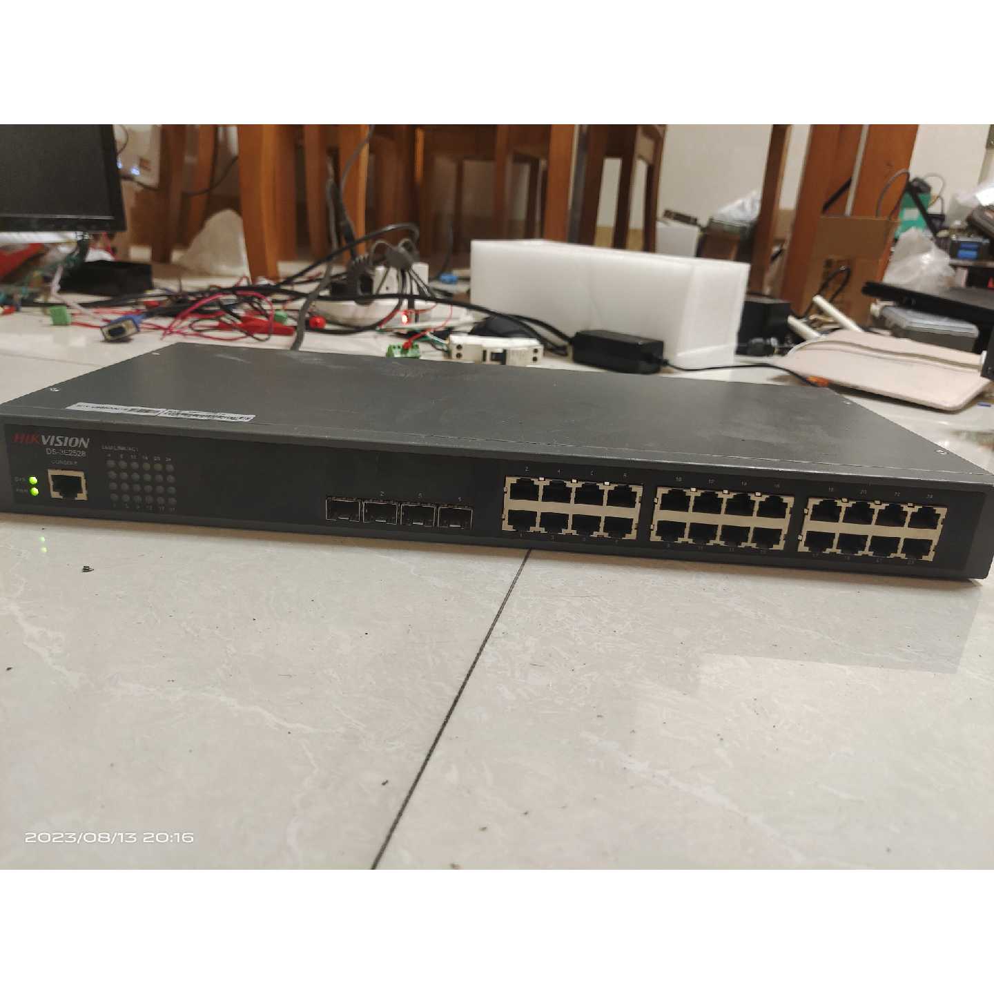 威视DS-3E2528 24口全千兆核心交换机威视议价