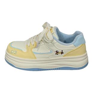 人本二棉鞋女2026新款冬季保暖加绒运动板鞋休闲轻便学生小白鞋女