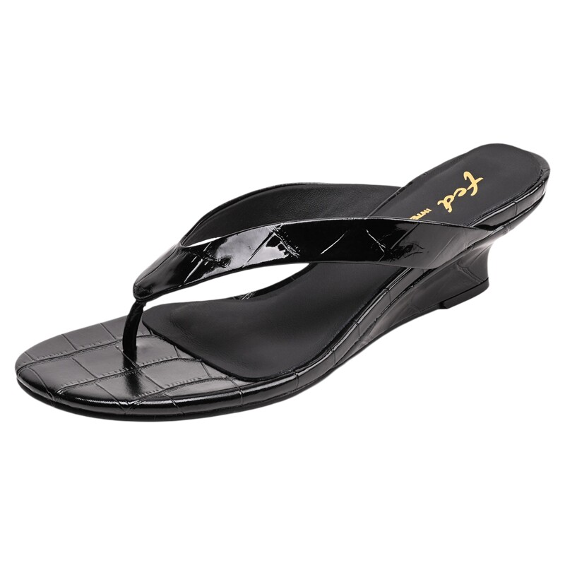 fed黑色真皮厚底百搭透气凉鞋女