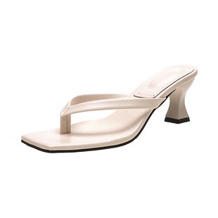 2025夏季新款pu夹趾中跟凉鞋方头小猫跟人字拖沙滩拖粗跟凉拖鞋女