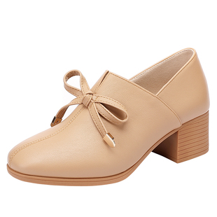 妈妈鞋真皮单鞋软底舒适粗跟不累脚休闲新款中跟中年中老年女皮鞋