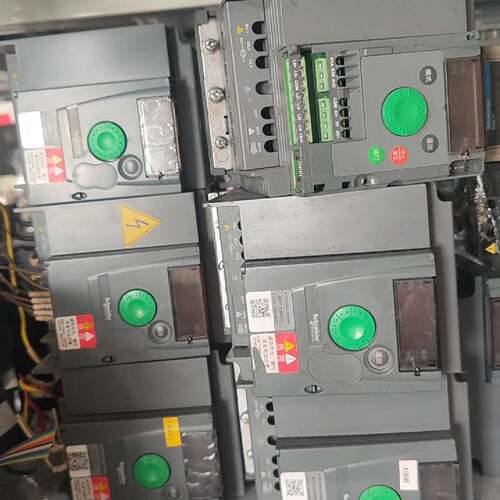 议价ATV310HU22N4A变频器2.2kw，图便宜