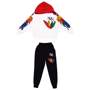 男童街舞潮装潮牌童装帅气儿童比赛套装新年服装男孩架子鼓演出服