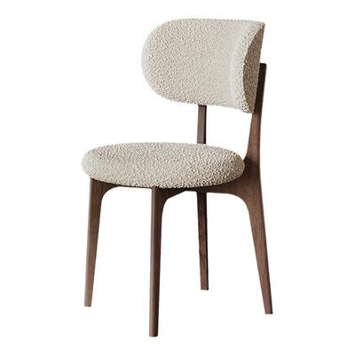 羊羔绒实木餐椅胡桃色