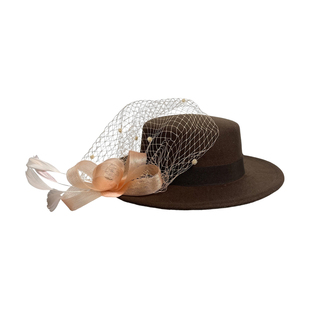 三环路【原创】大网纱花朵平檐礼帽法式气质约会羽毛帽子时尚复古