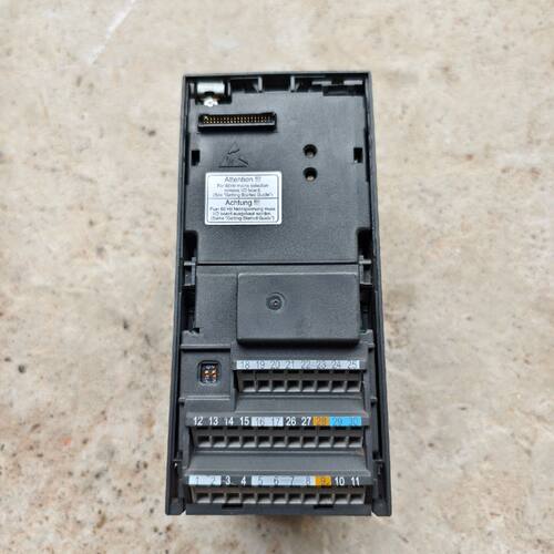 变频器6SE64402UD175AA1Micro