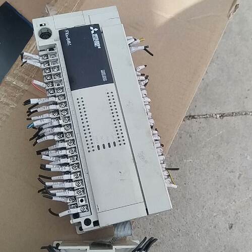 【请询价】FC3u-64MT/ES-A拆机的塑料又破损有要的联系