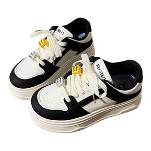 人本厚底小白鞋女2026春秋新款百搭增高板鞋舒适透气休闲运动板鞋