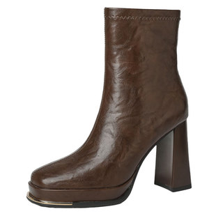 达芙妮法式高跟短靴女款2026秋冬新款加绒粗跟瘦瘦靴英伦风小皮靴