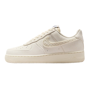 耐克女鞋AIR FORCE 1 '07 空军一号蕾丝新款运动休闲鞋IH7351-010