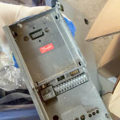 议价Danfoss Vlt Micro Drive Inverter Model 132F00适用
