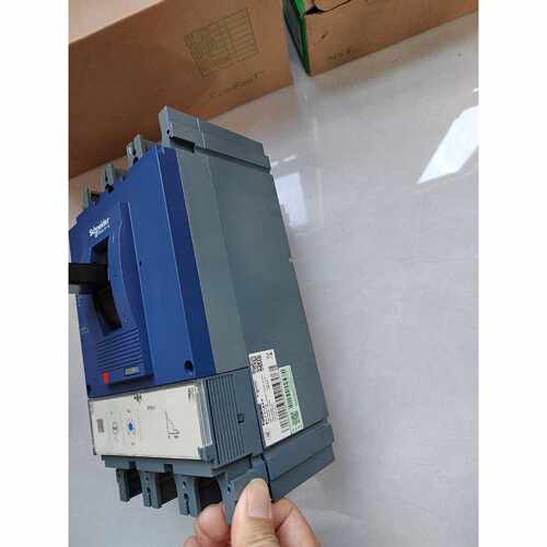 议价塑壳断路器EZD630E3P630AETS2.适用