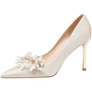 爱丽拉法式结婚鞋子女2025新款春季主婚纱绸缎新娘高跟鞋不累脚