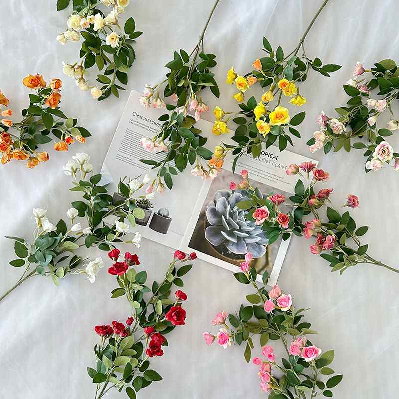 跨境仿真迷你玫瑰森系假花材料婚庆影楼花艺摆件鲜花花束厂家直销
