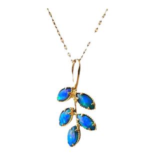 月桂枝天然澳洲水晶欧泊吊坠耳钉戒指18K金镶嵌珠宝宝石植物花卉