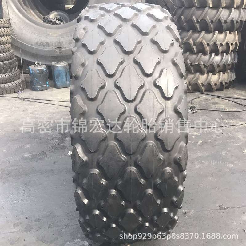 压路机轮胎1800/18.00-24 20.5-25工程机械菠萝花纹轮胎23.1-26
