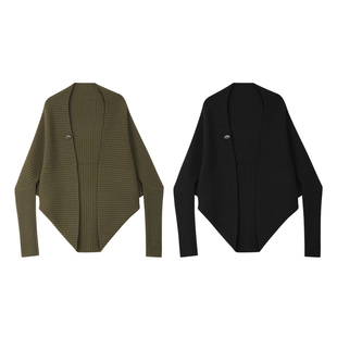 MANNALA丨“西雅图”斗篷披肩式美丽诺羊毛毛衣外套 Q4702