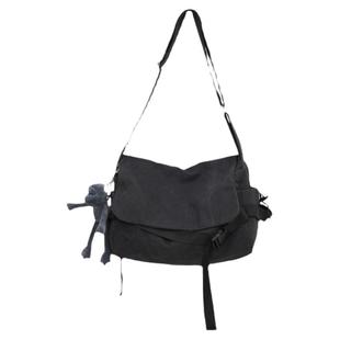 斜挎包男ins潮牌2025新款大容量男士包包帆布邮差包男单肩包日系