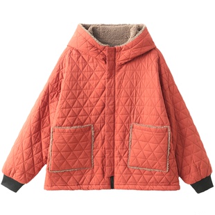 孔雀飞飞 专柜品质 2025冬装新款韩版大码遮肉连帽菱形格外套女