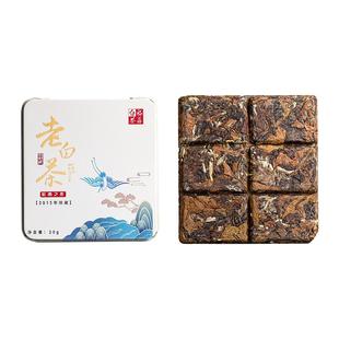 福鼎白茶正宗老白茶茶叶2015年枣香寿眉小方片饼干茶30克礼盒装