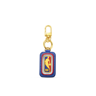 【新年礼物】周大福NBA雷霆冠军金章足金黄金挂件金饰挂饰R39423