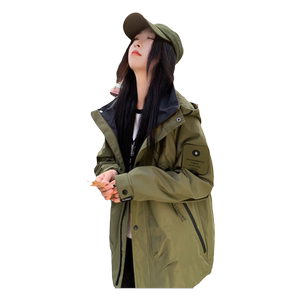 春秋季外套男女款冲锋衣2025新款爆小个子夹克登山服户外软壳薄款