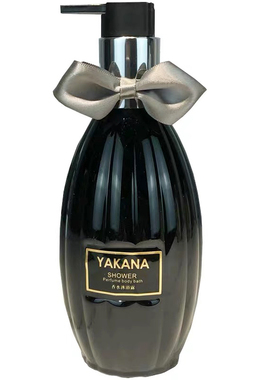 展厅卫生间沐浴乳摆件多种颜色