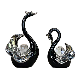 高颜值水晶球情侣天鹅摆件现代轻奢家居玄关客厅酒柜电视柜装饰品