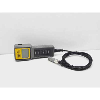 3010FT SALINITY CONDUCTIVITY TEMPERTURE DIGITAL METER YSI 30
