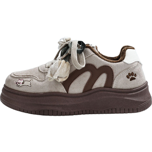 人本加绒女鞋子秋冬保暖2025新款学生百搭二棉鞋小众运动休闲板鞋