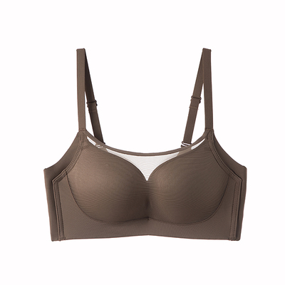 小胸聚拢防走光无痕抹胸内衣女