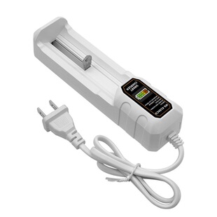 26800锂电池专用充电器3.7V4.2V通用多功能26650强光手电筒充电器