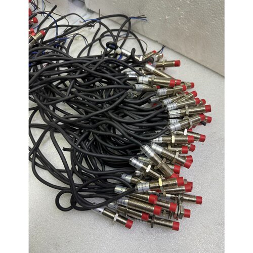 询价下单拆机劳易测LCS-2M12B-N06NNO-K020V  5