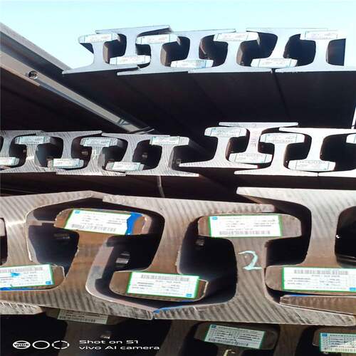 厂家现货钢轨P60钢轨U75V 铁标钢轨 轻重型铁路用钢轨切割打孔