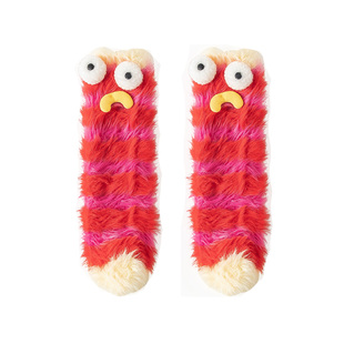 袜子女秋冬珊瑚绒可爱搞怪卡通中筒袜居家保暖设计感长筒袜圣诞袜