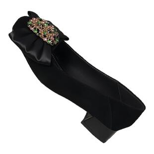 星期六舒适软底平底鞋2025春季新款时尚百搭小皮鞋舒适浅口单鞋女