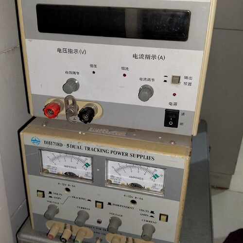 询线性直流稳压电源，大华 DH1718D-5 双路 32V5A